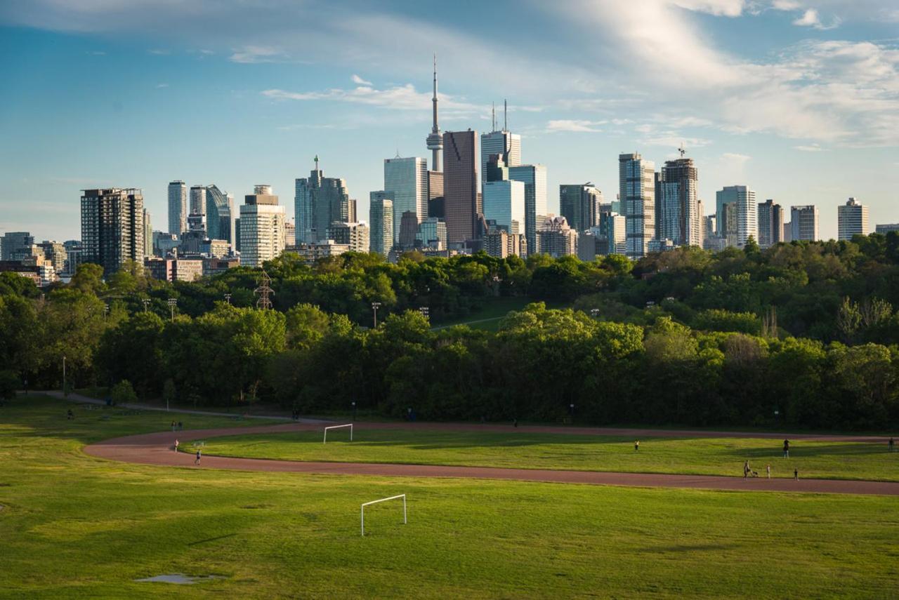 Homestay Cozy Private In Downtown Toronto, 15 Mins To Cn Tower, Steps To Subway